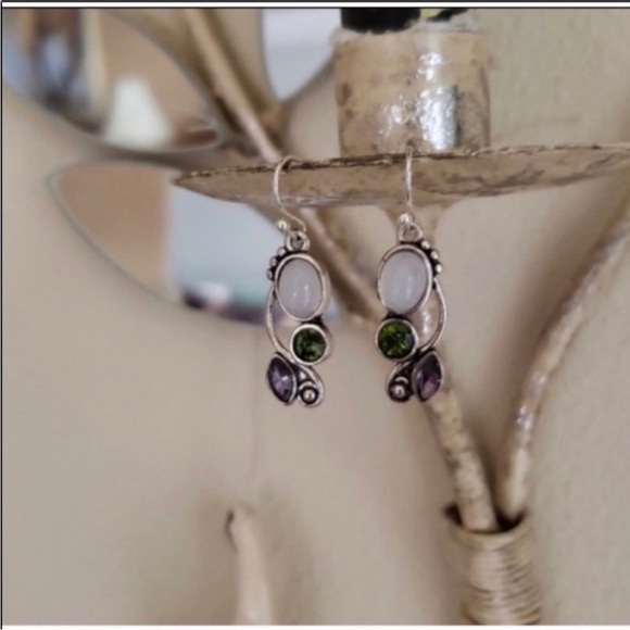 Silver peridot amethyst Gemstone earrings - Picture 3 of 5